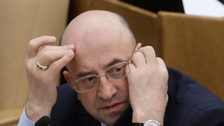 Дефицит реальных кадров в стране – огромен